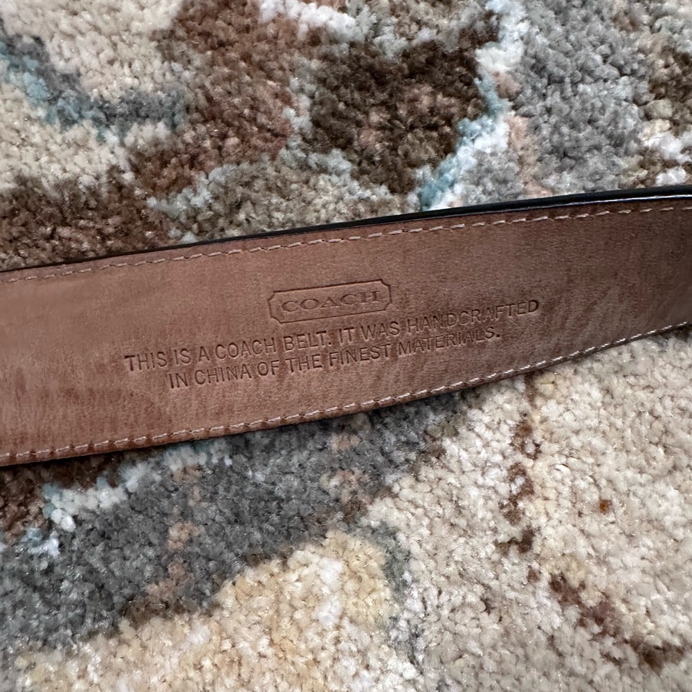 Very nice coach belt